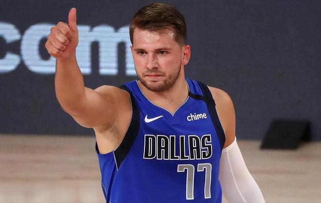 泰中两国在 泰中两国在