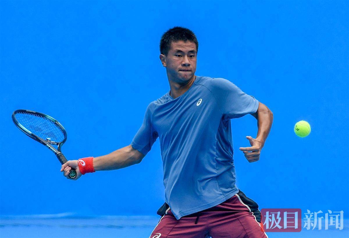 球员在前2 球员在前2